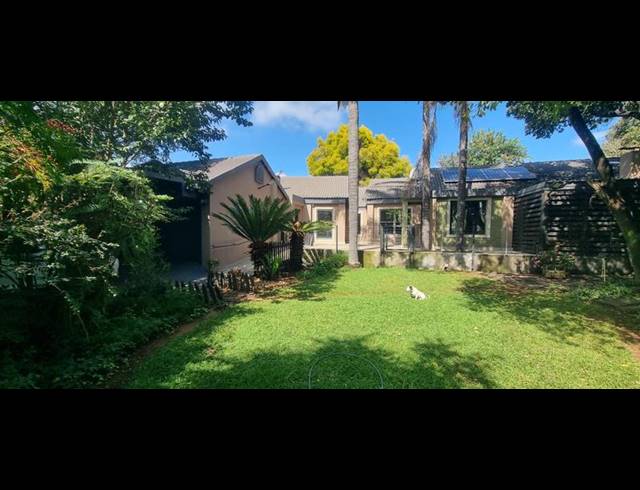 4 BEDROOM HOUSE FOR SALE IN ROOIHUISKRAAL